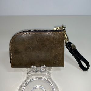 AGILITY affa “Arjan” Olive Green Leather Wallet Coin Case